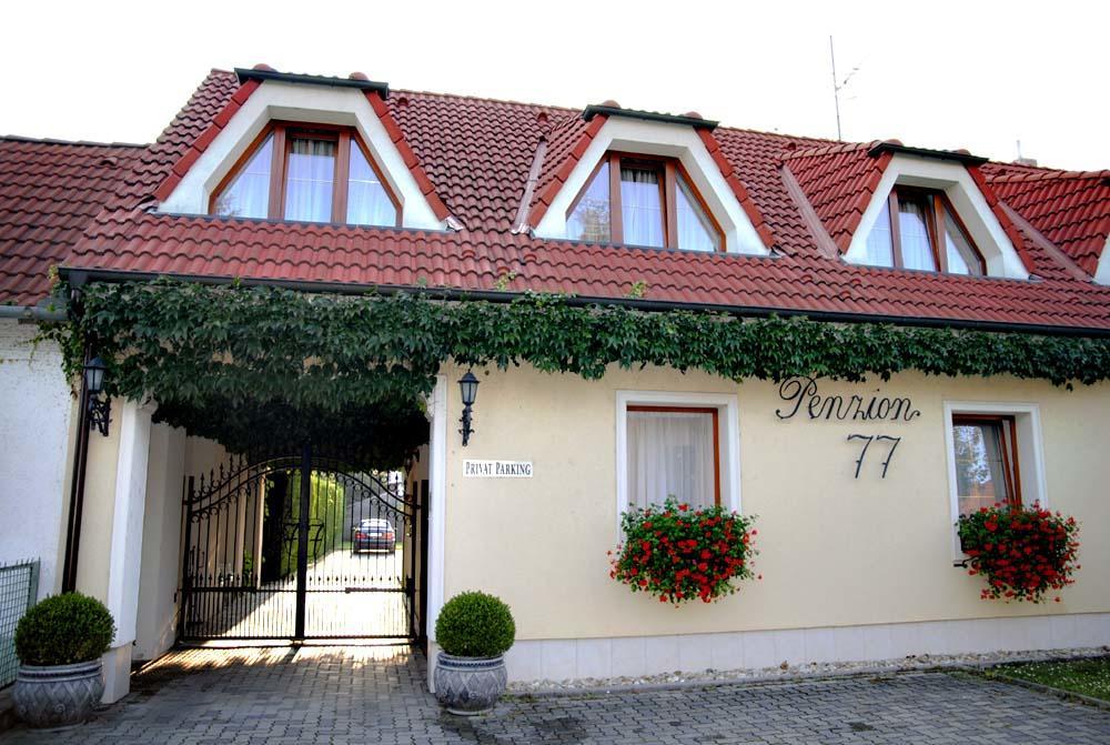 Penzion 77 - Garni Pezinok Exterior foto