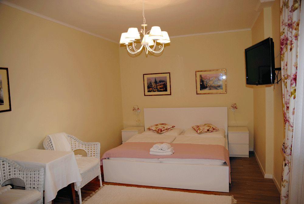 Penzion 77 - Garni Pezinok Exterior foto