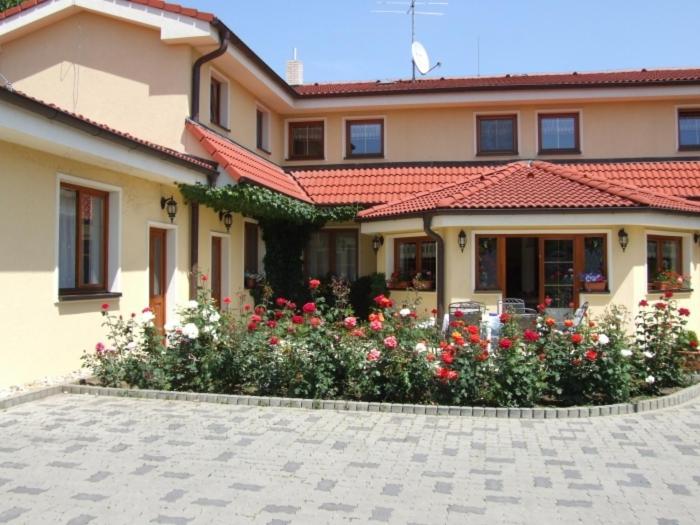 Penzion 77 - Garni Pezinok Exterior foto